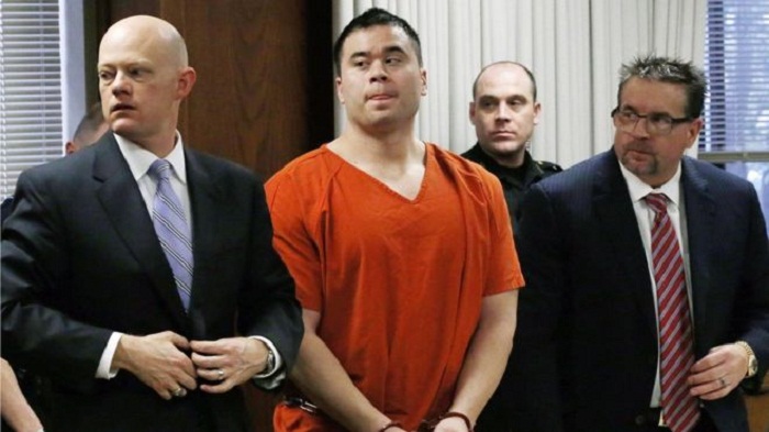 Daniel Holtzclaw case: Oklahoma policeman jailed for life